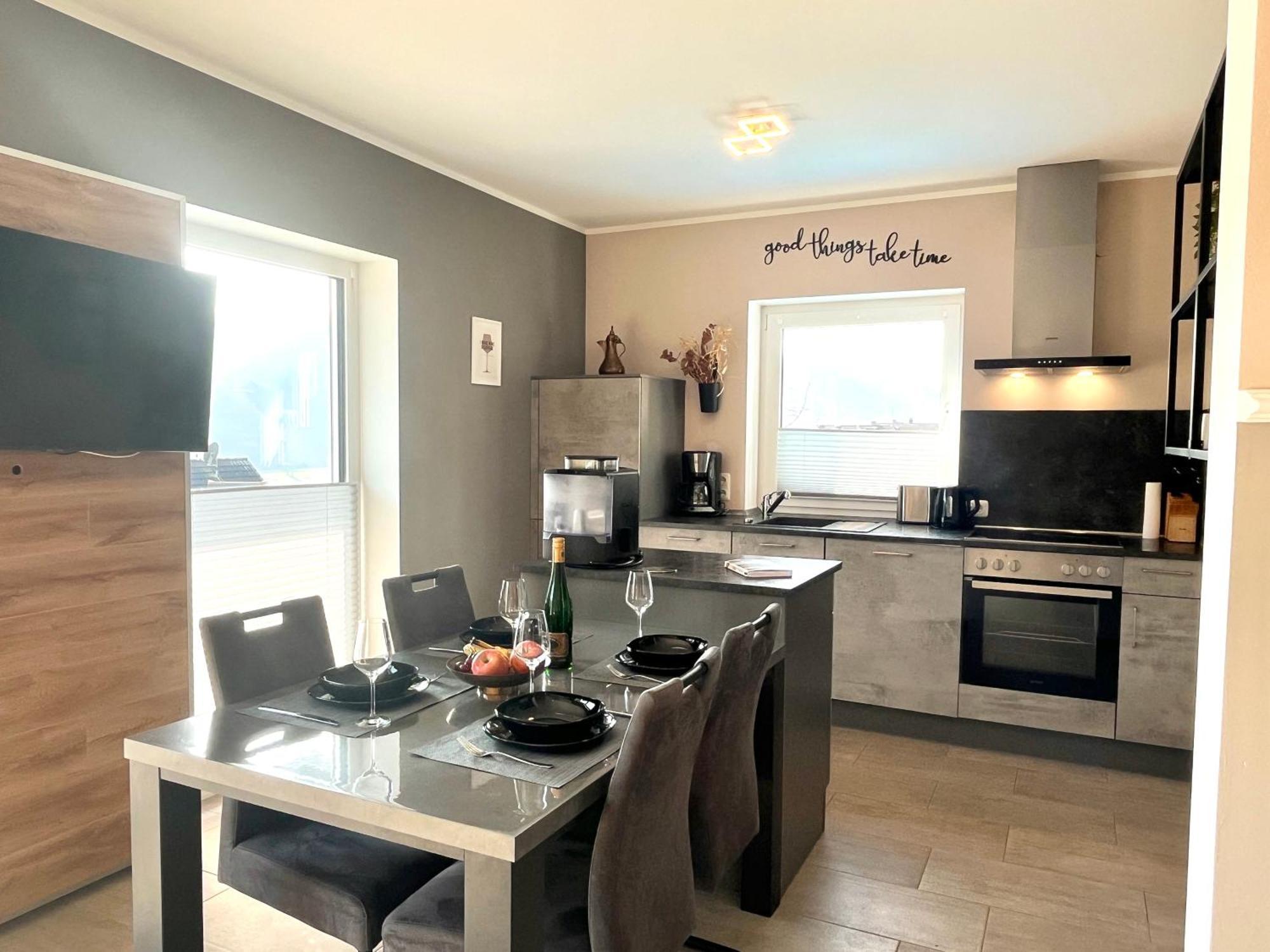 Ferienwohnung Sonnenterrasse, 1-4 Personen, 2 Schlafzimmer, Grosse Terrasse Müden 外观 照片